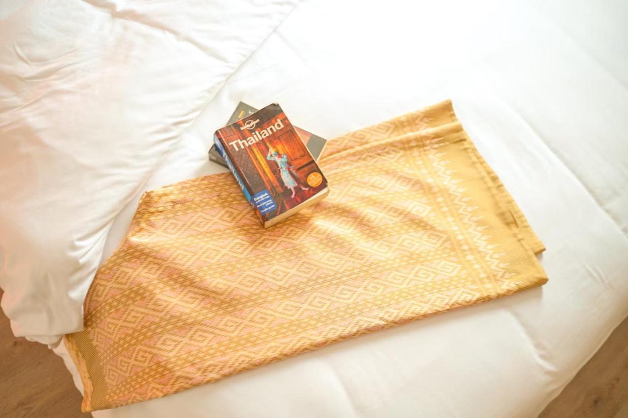 Yakthai Poshtel Bangkok Eksteriør bilde