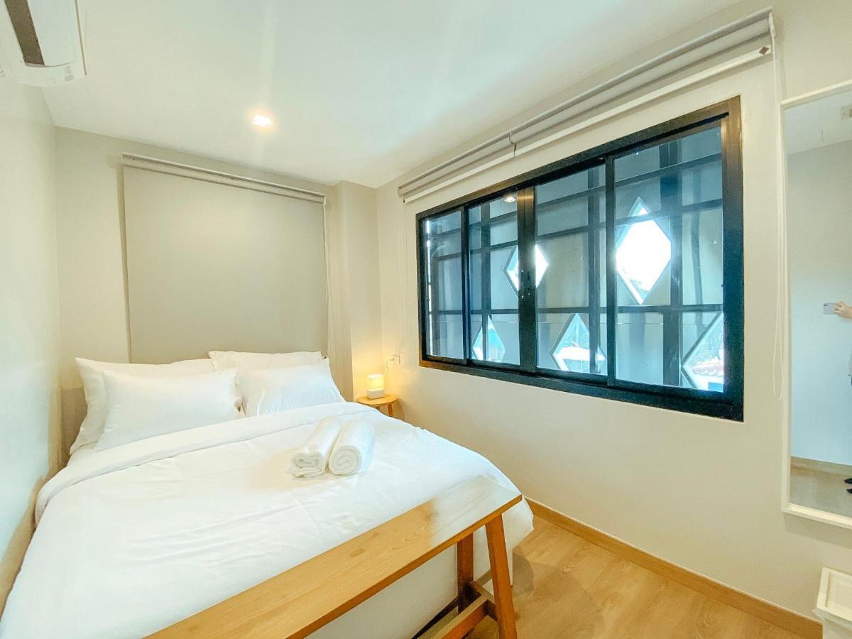 Yakthai Poshtel Bangkok Eksteriør bilde